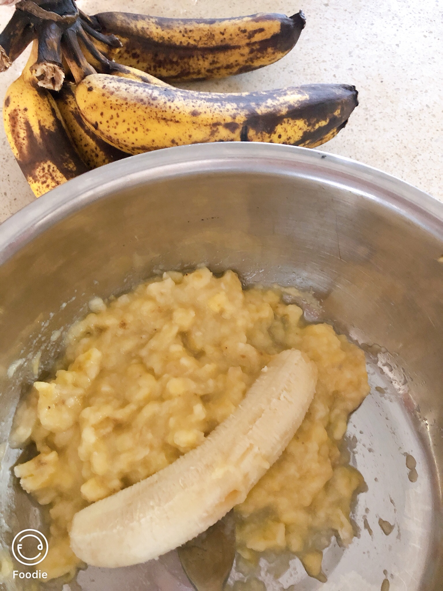 （家里放黑的）香蕉面包的做法 步骤1