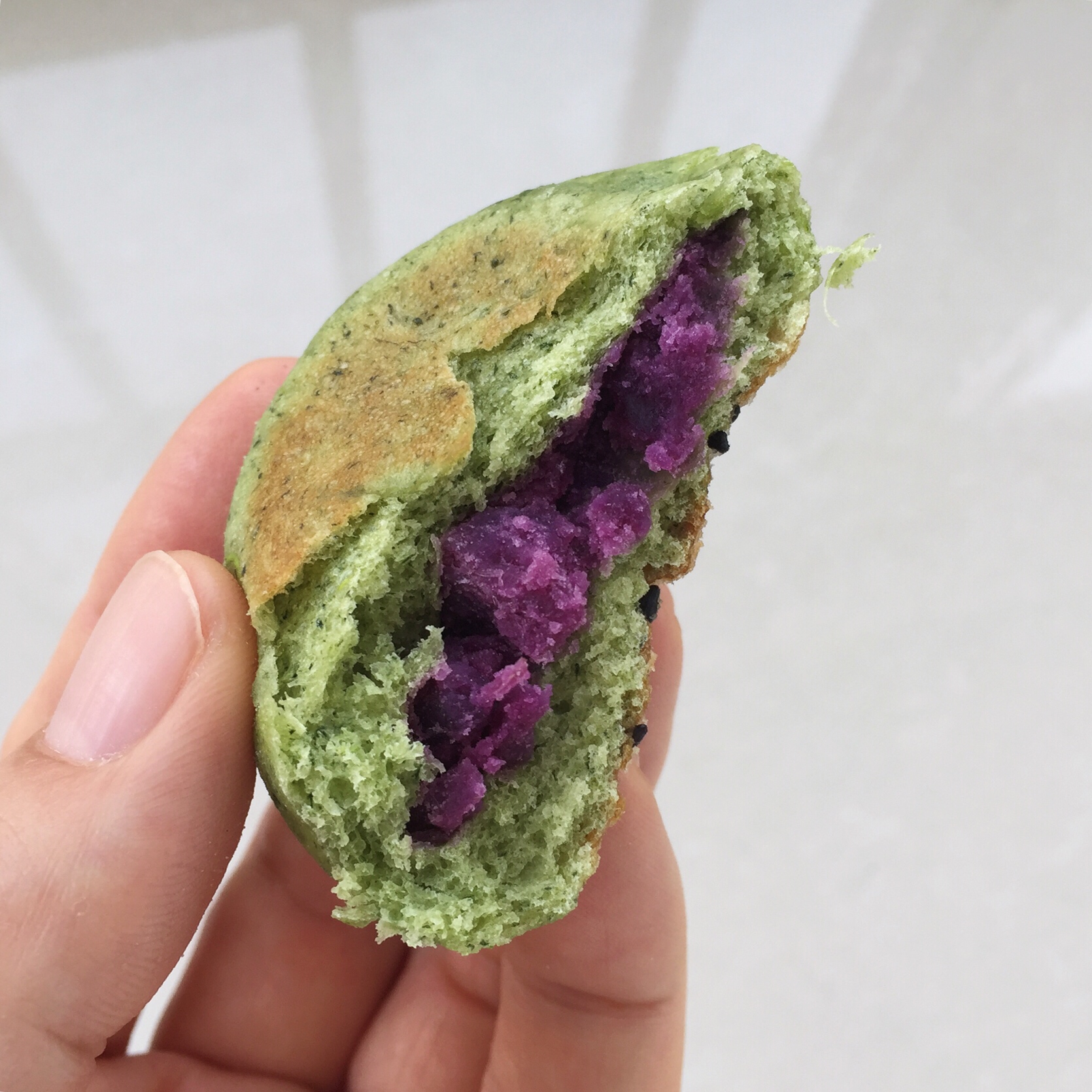 奶香菠菜紫薯饼的做法 步骤6