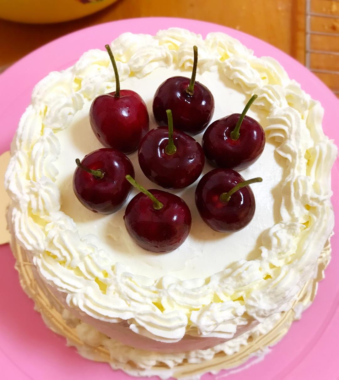 柚柚妈2017做的8寸水果生日蛋糕