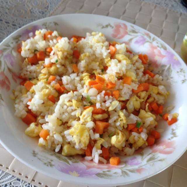 家常蛋炒饭