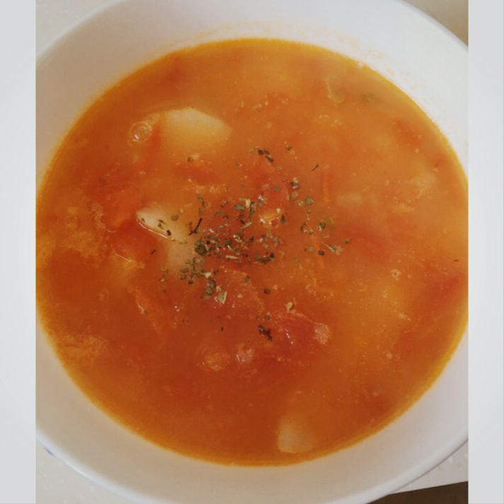 超级浓超好喝的番茄土豆汤