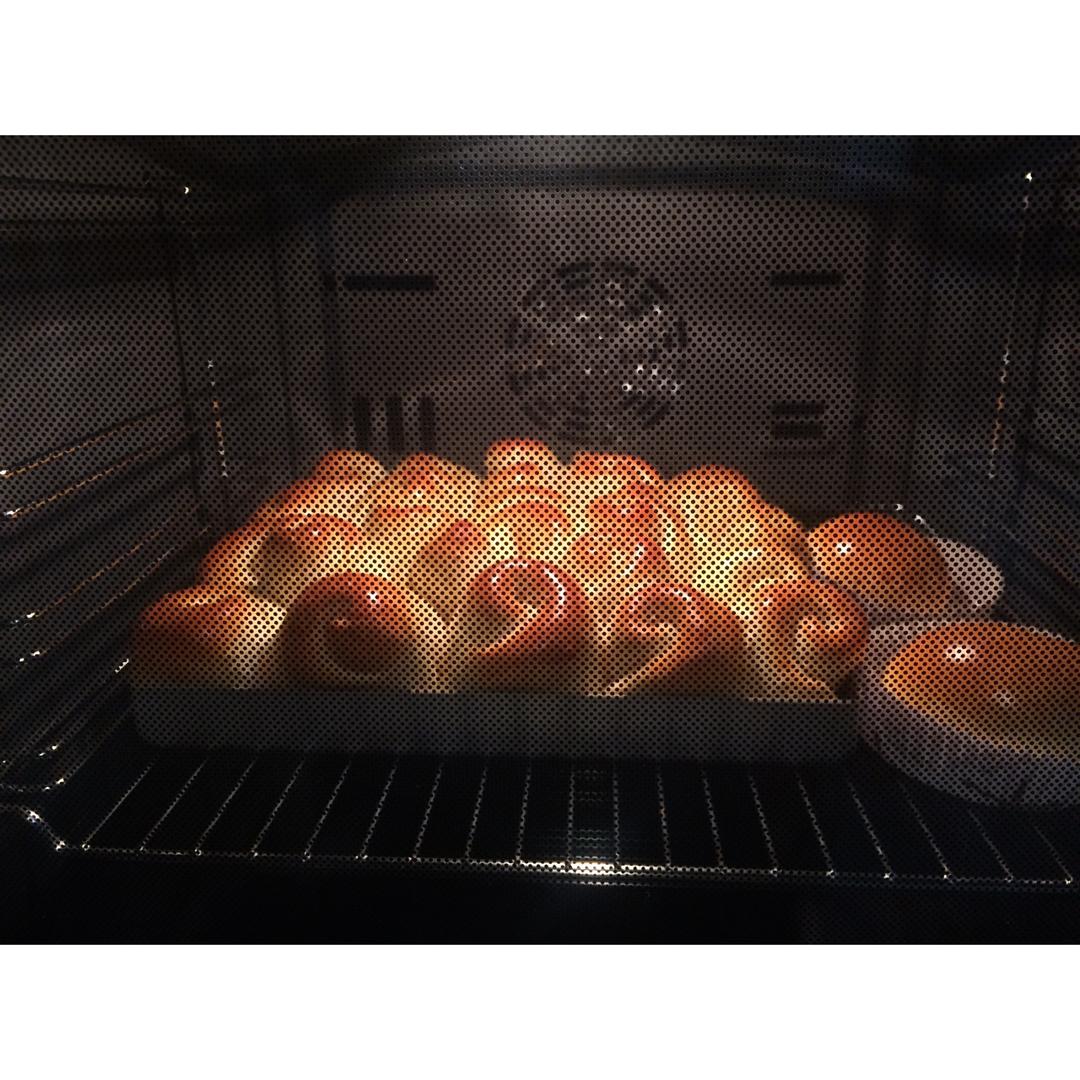 脆底蜂蜜小面包