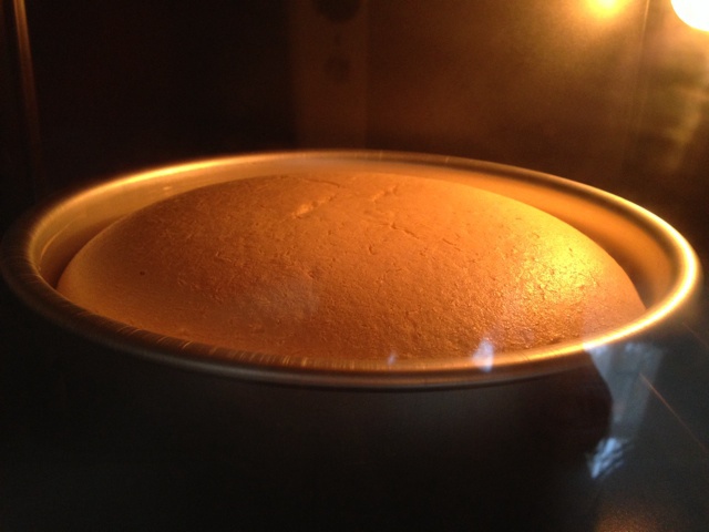 超简单完美戚风蛋糕（6寸2蛋）附打发、翻拌、脱模视频