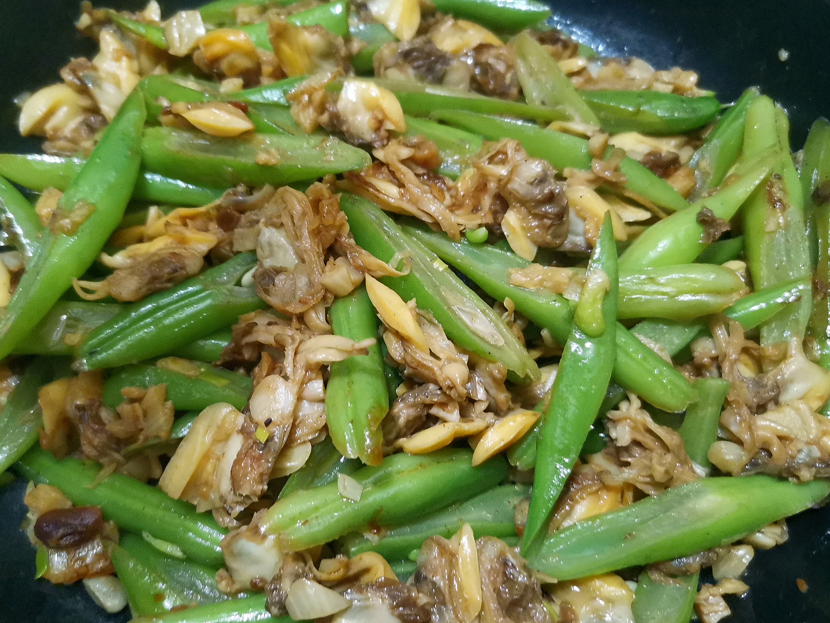 快手菜|花甲肉炒四季豆的做法
