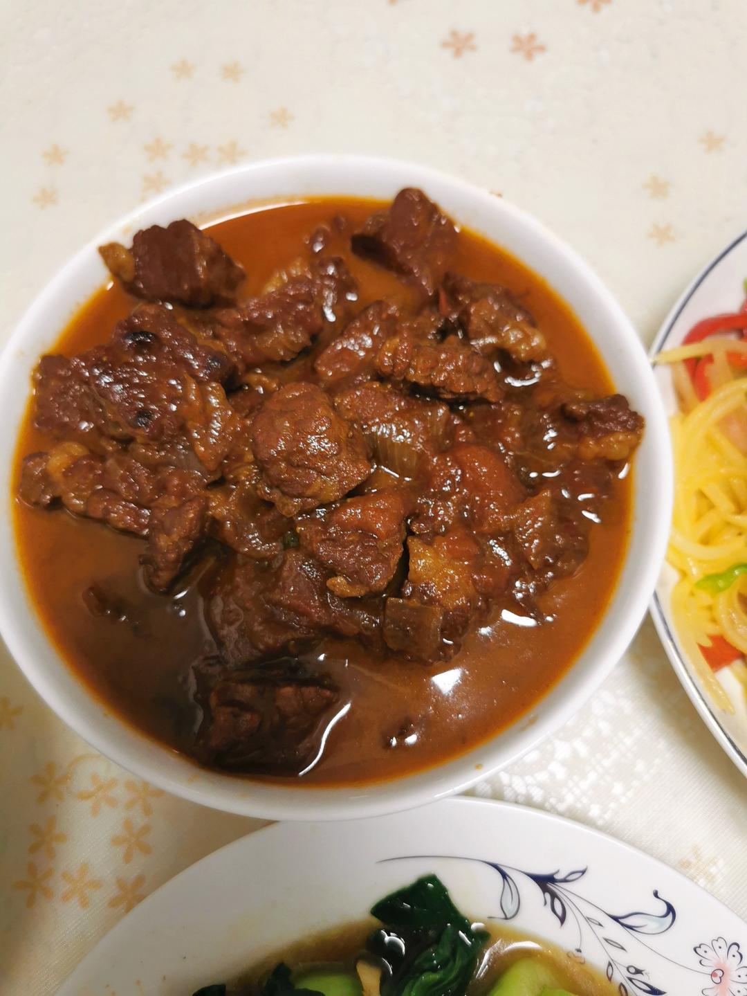 番茄炖牛腩