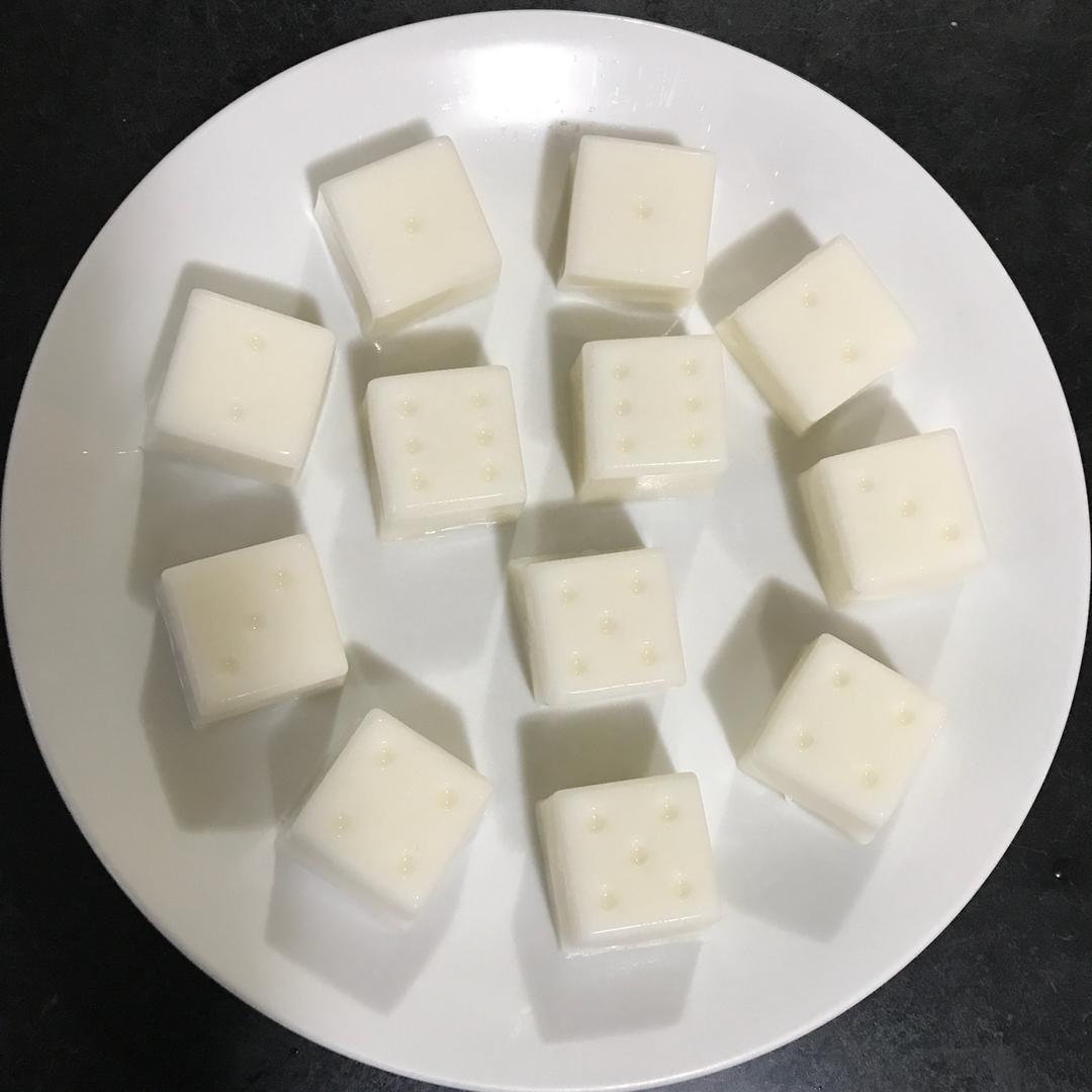 美白养颜椰汁糕