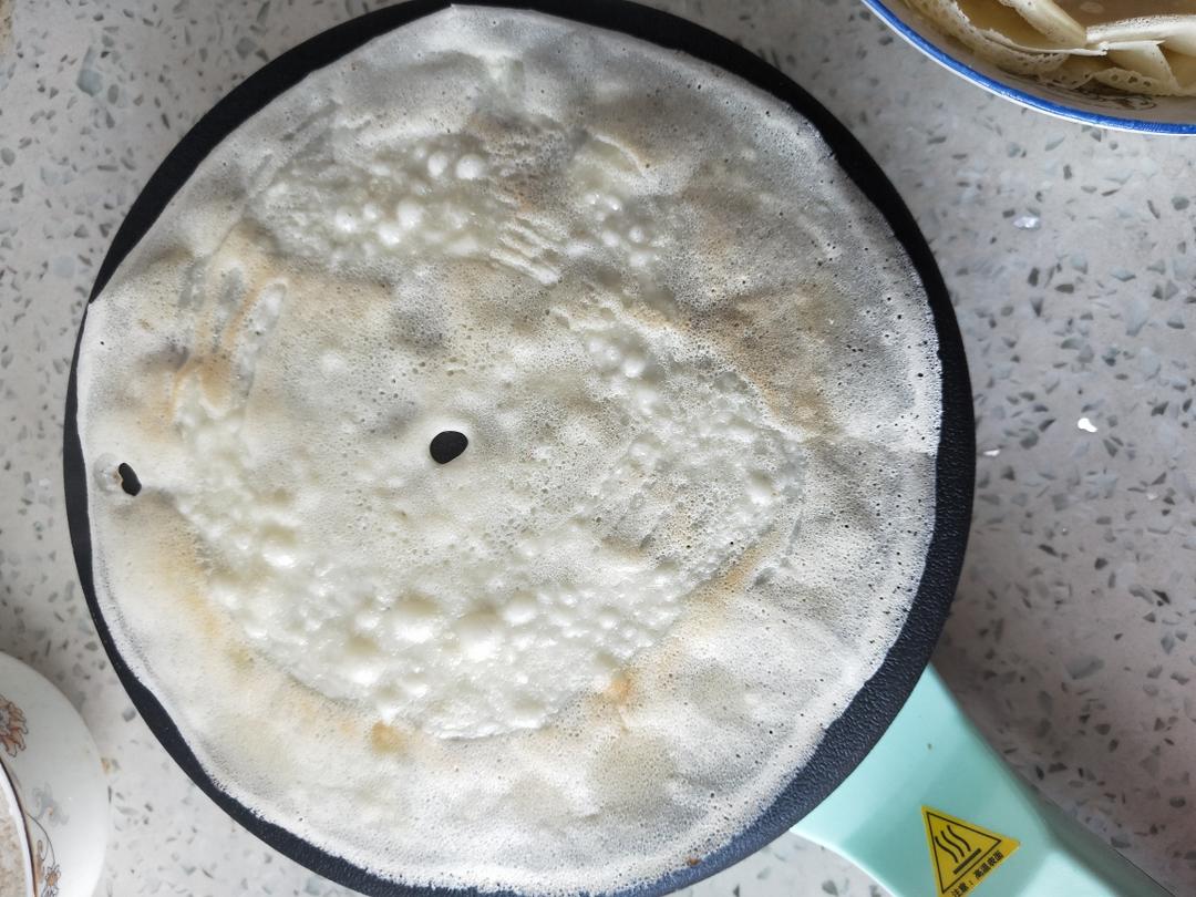 土豆丝卷饼，薄饼机的做法