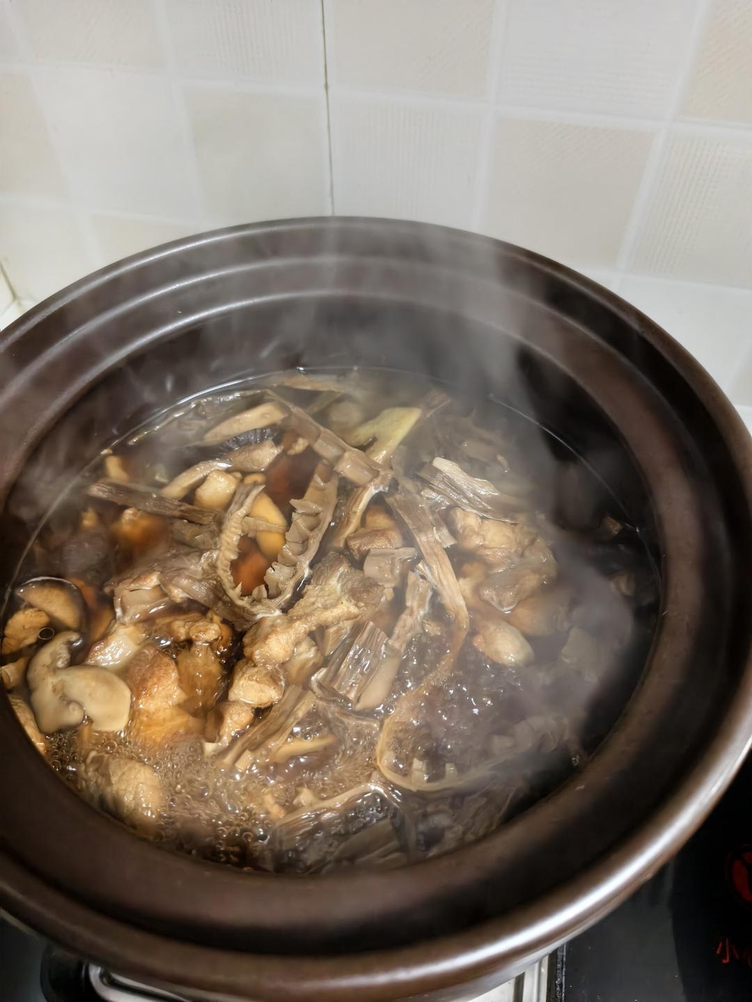 四川雅安三鲜面汤头