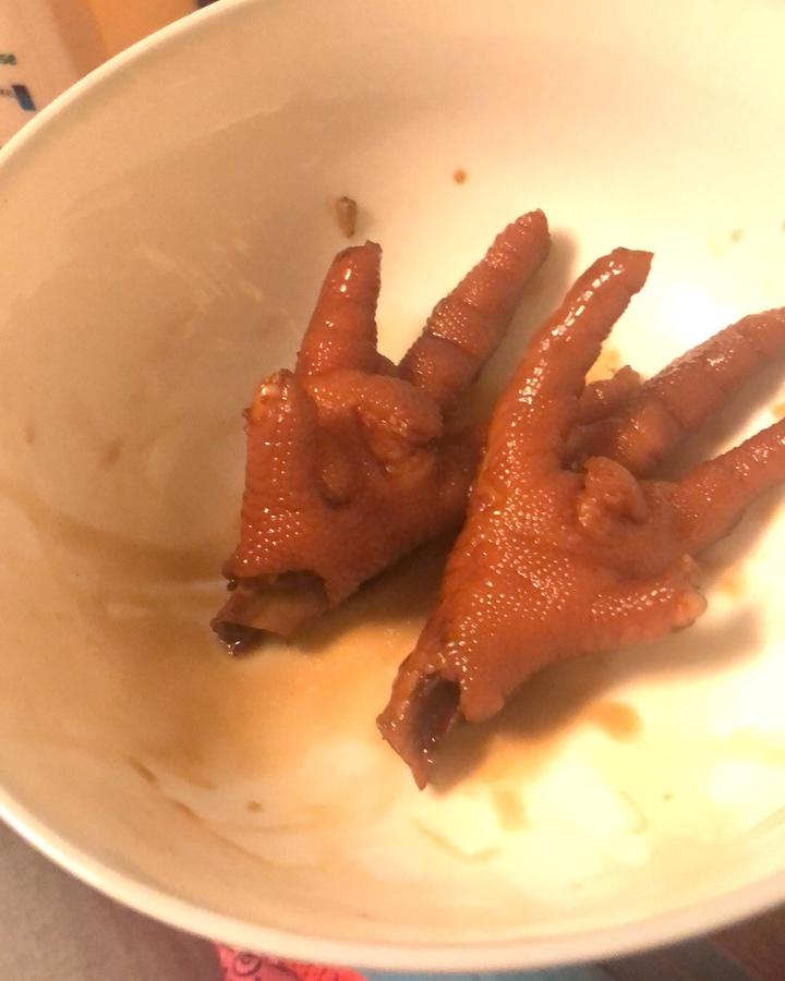 秘制红烧鸡爪