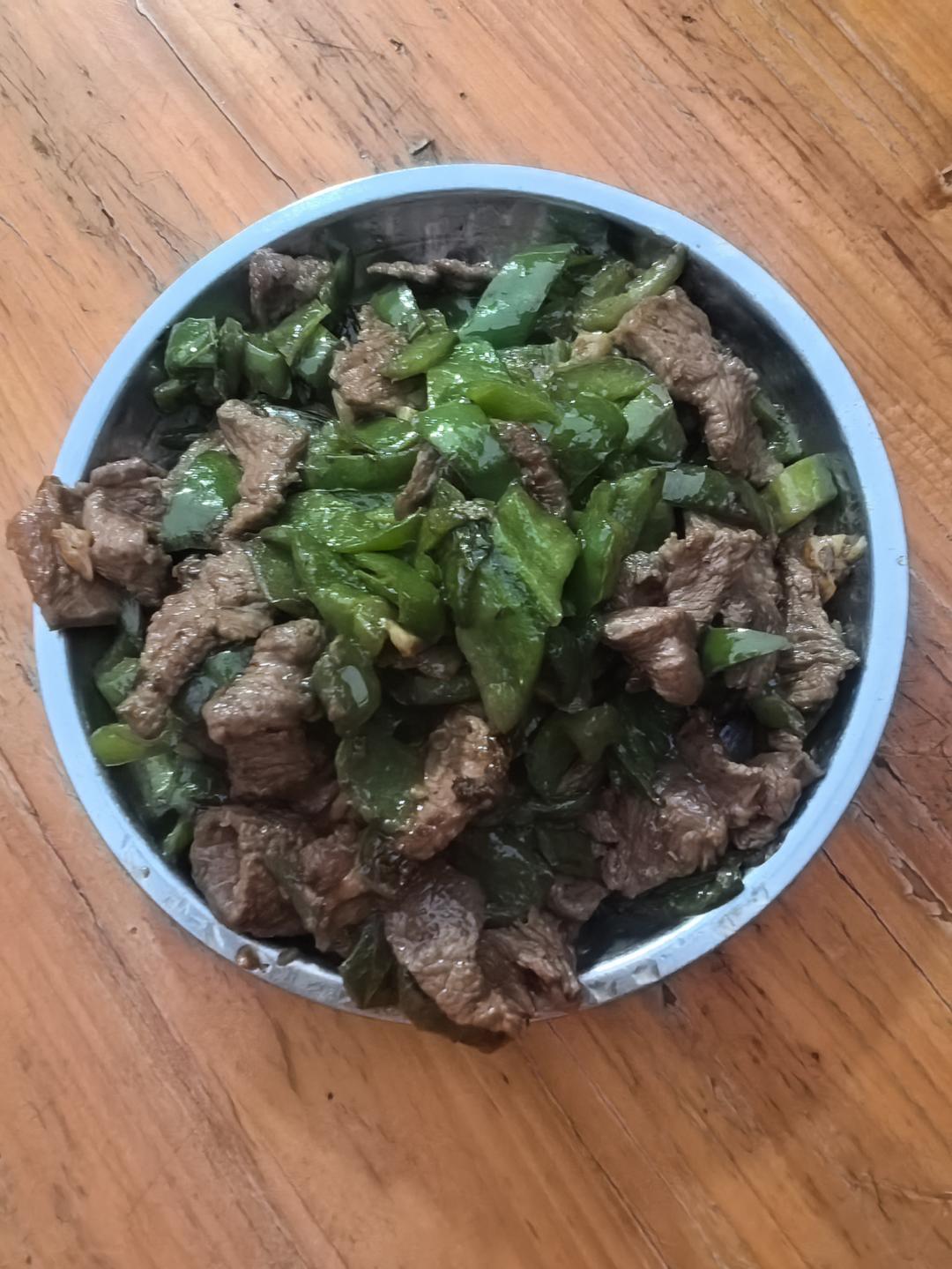 尖椒炒牛肉