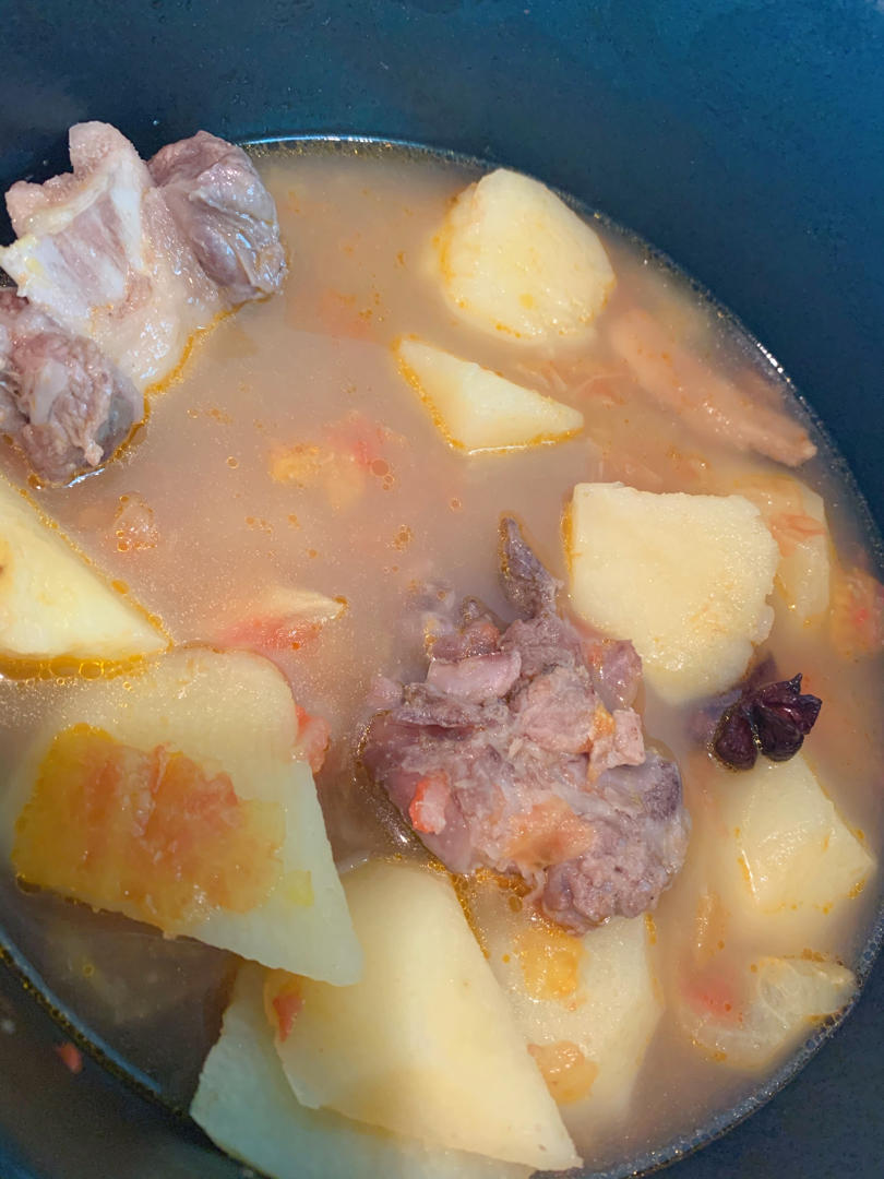 番茄土豆排骨汤