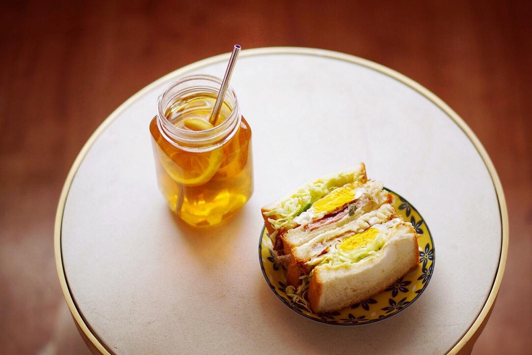 如何做超厚的沼三明治~详细tip！牛油果鸡蛋午餐肉三明治~