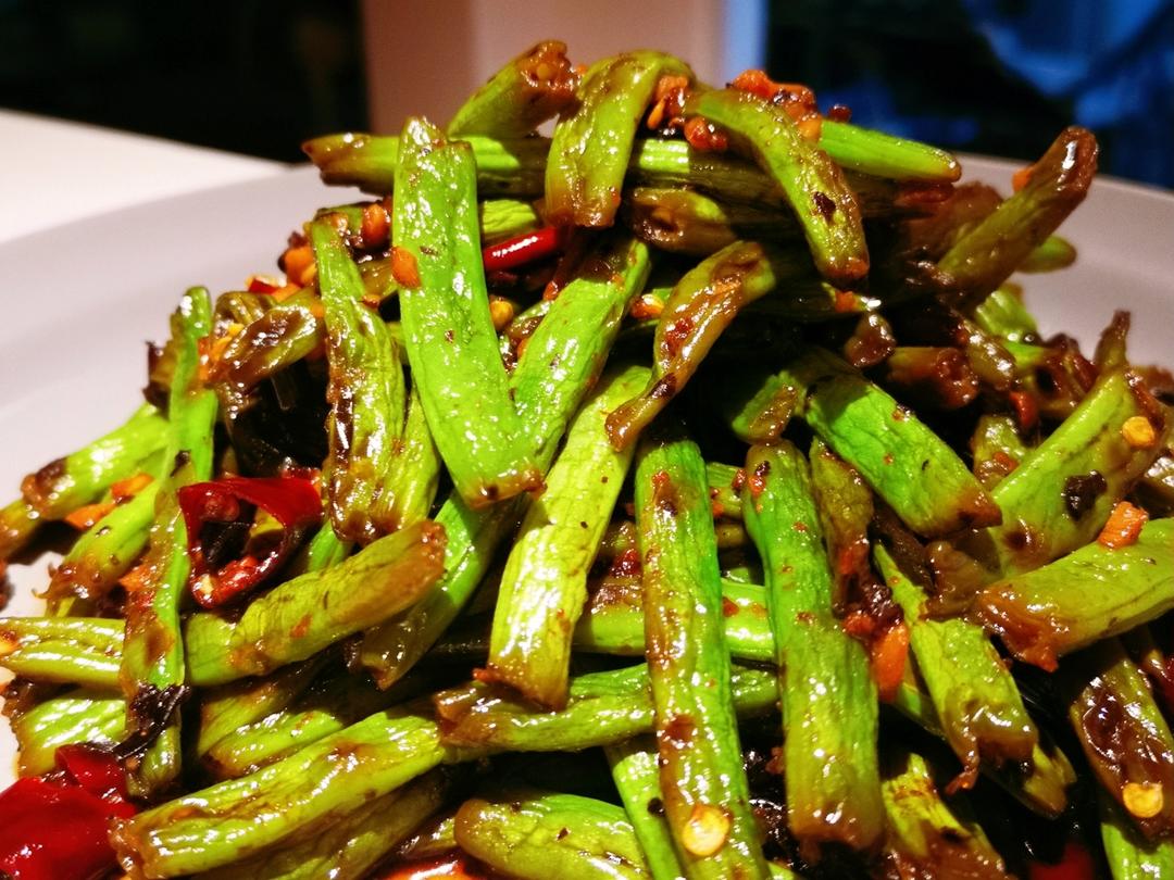 家庭版不费油干煸四季豆