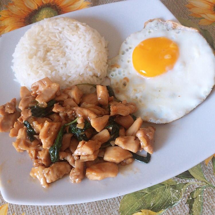 罗勒鸡 Basil Chicken，超级好吃快手菜 | 就这样