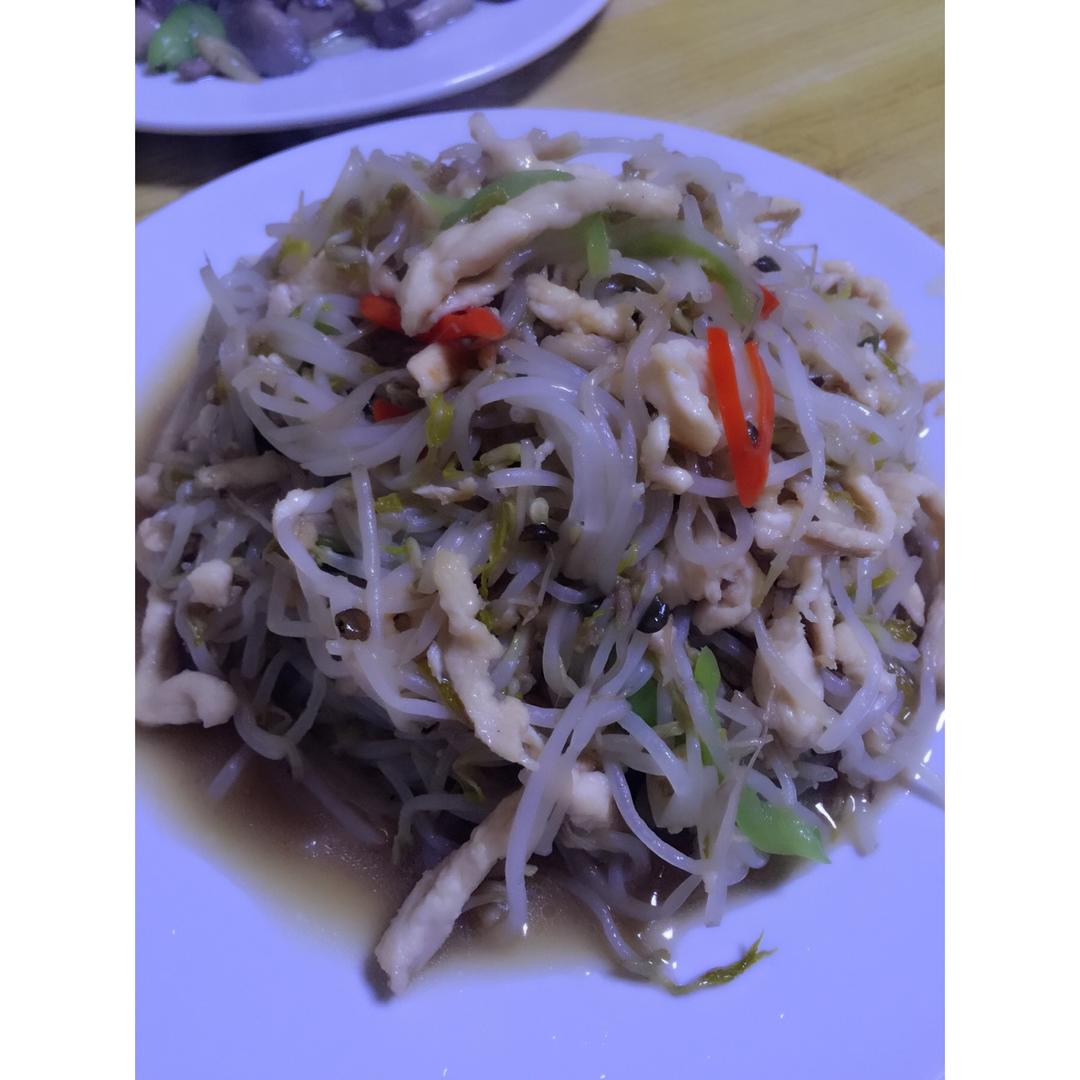 鸡丝炒豆芽