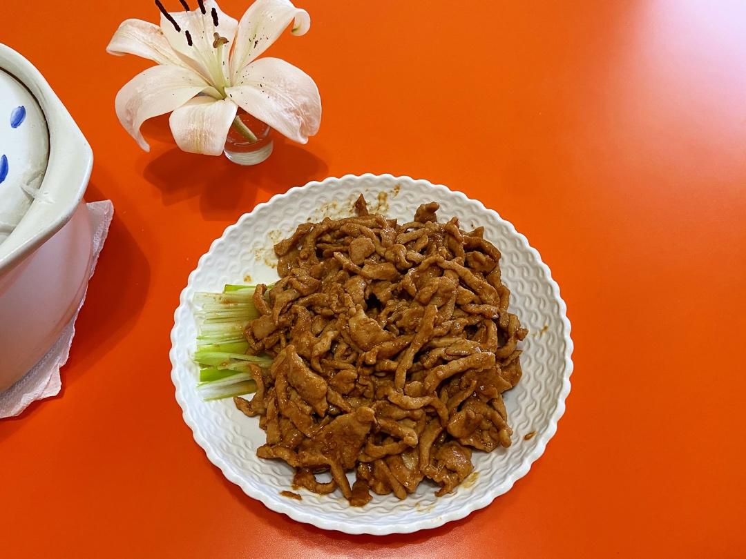 京酱肉丝