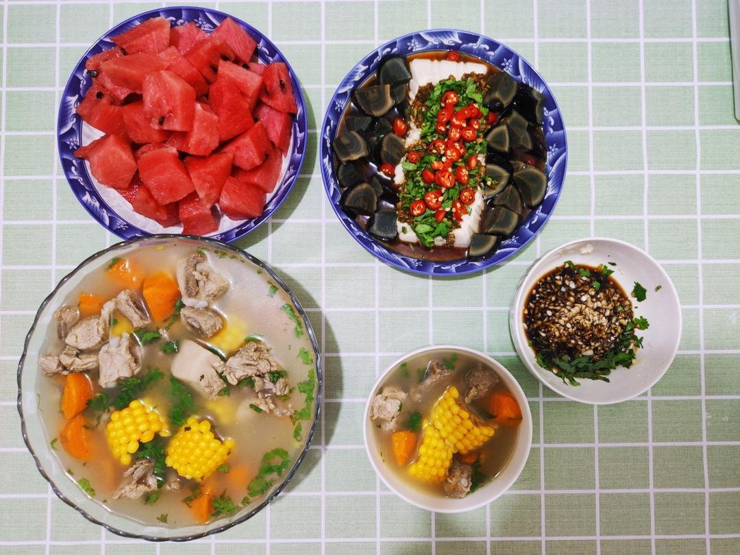 【最佳CP～】凉拌皮蛋豆腐✨