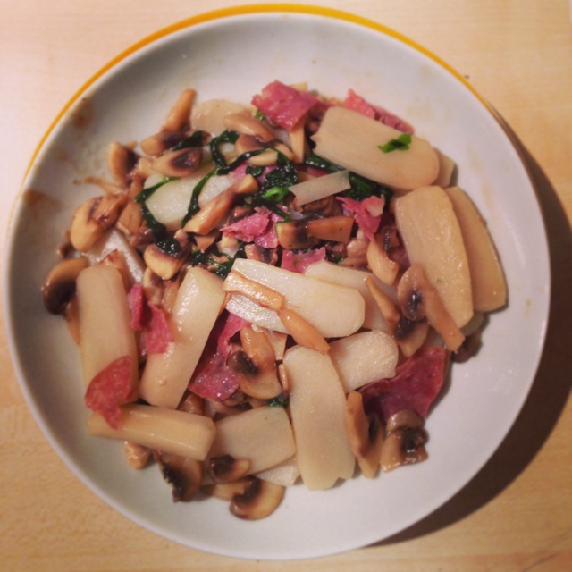 青菜肉丝炒年糕