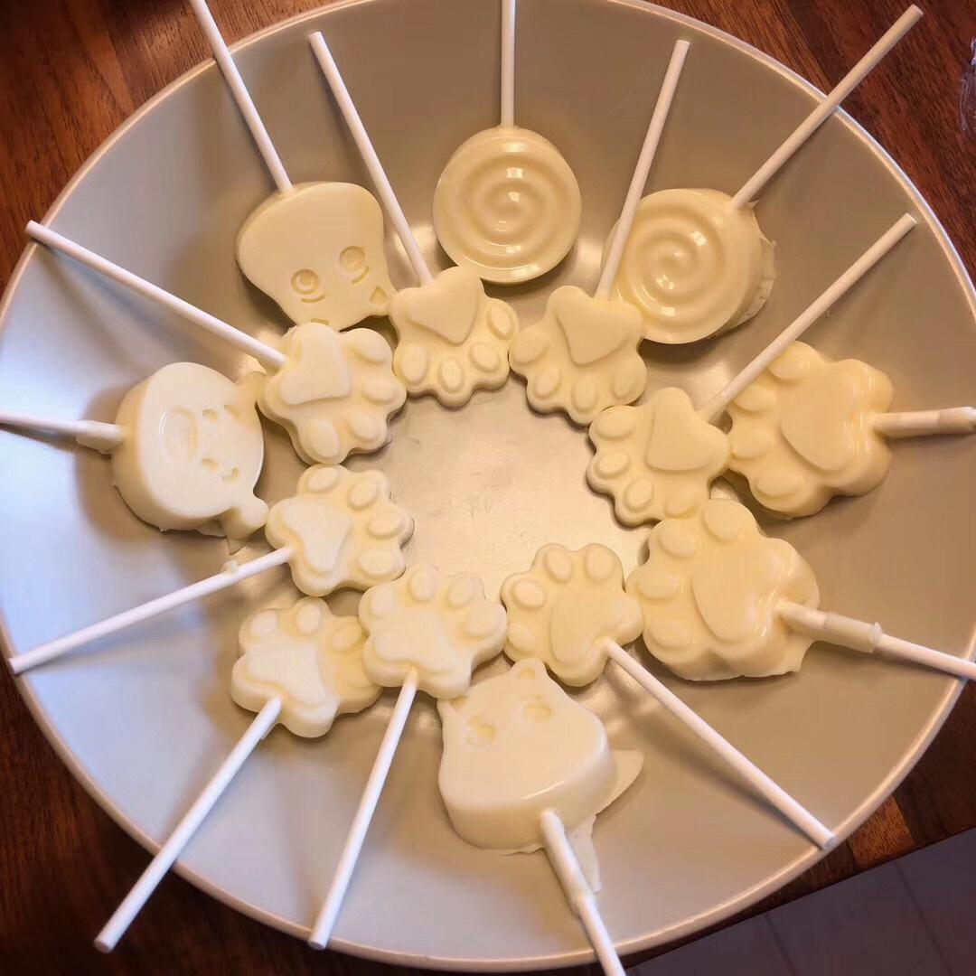 3岁小AC的奶酪棒