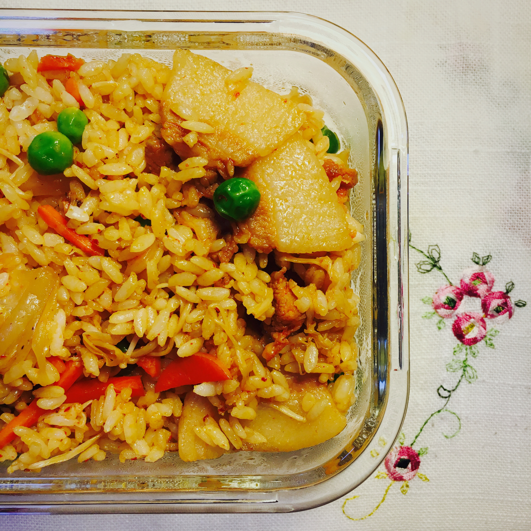 五花肉泡菜炒饭