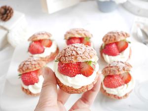 高颜值❗️超好吃❗️酥皮草莓泡芙❗️详细步骤的做法 步骤20