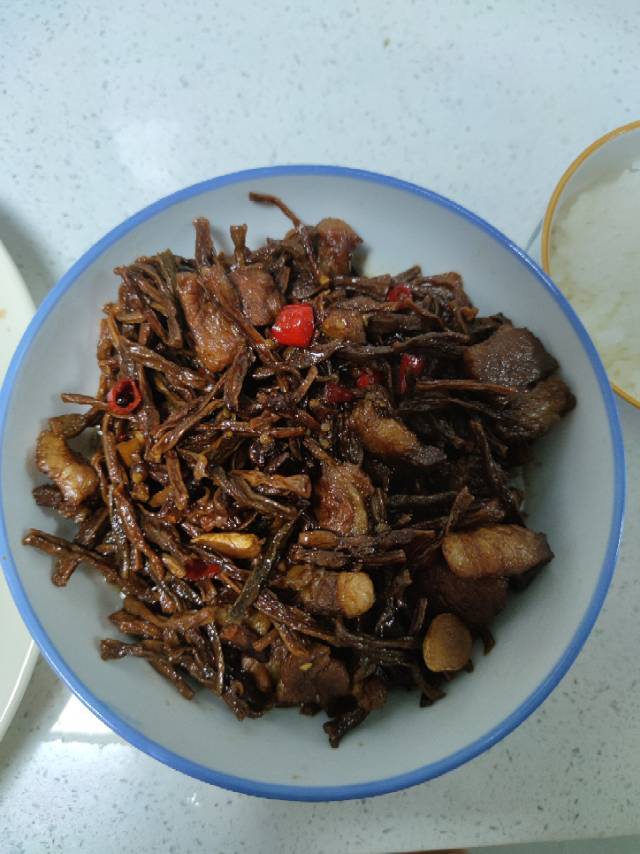 干豆角烧肉-好吃到炸裂