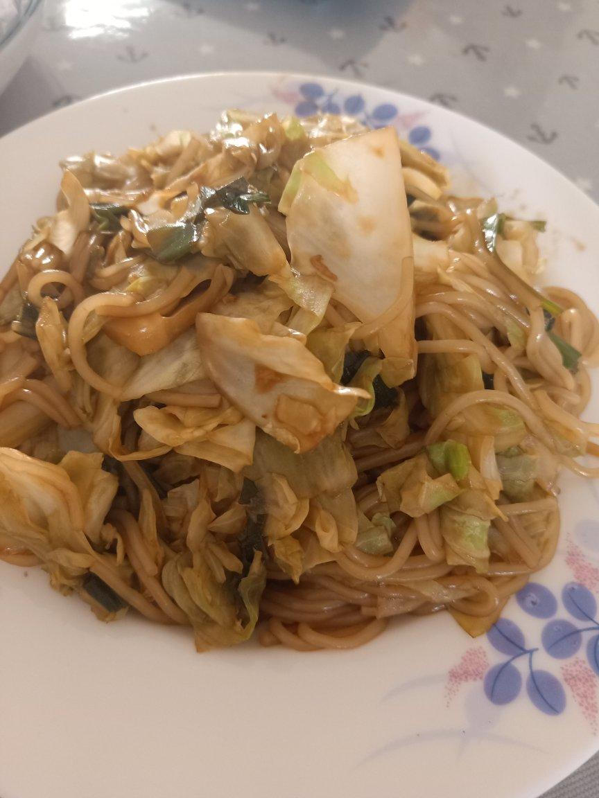 卷心菜炒粉丝 Glass noodles with Cabbage