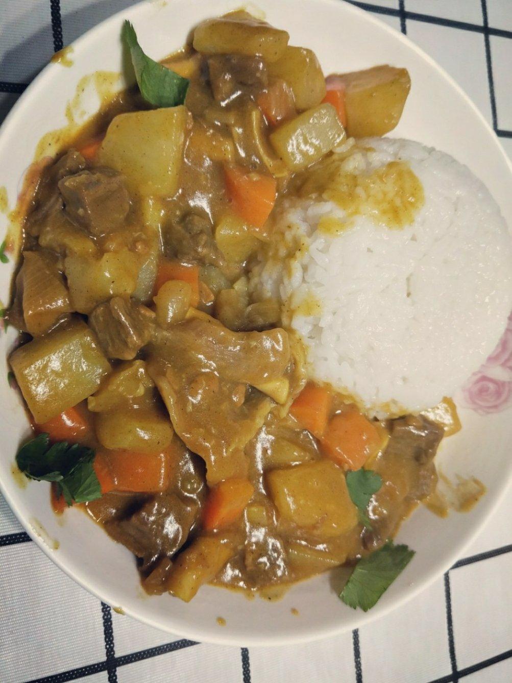 咖喱牛肉饭