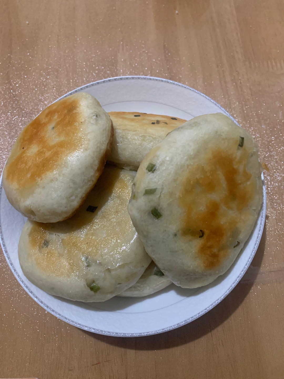 不用手揉面的发面葱花饼 松软好吃 省时省力 附细节视频详解