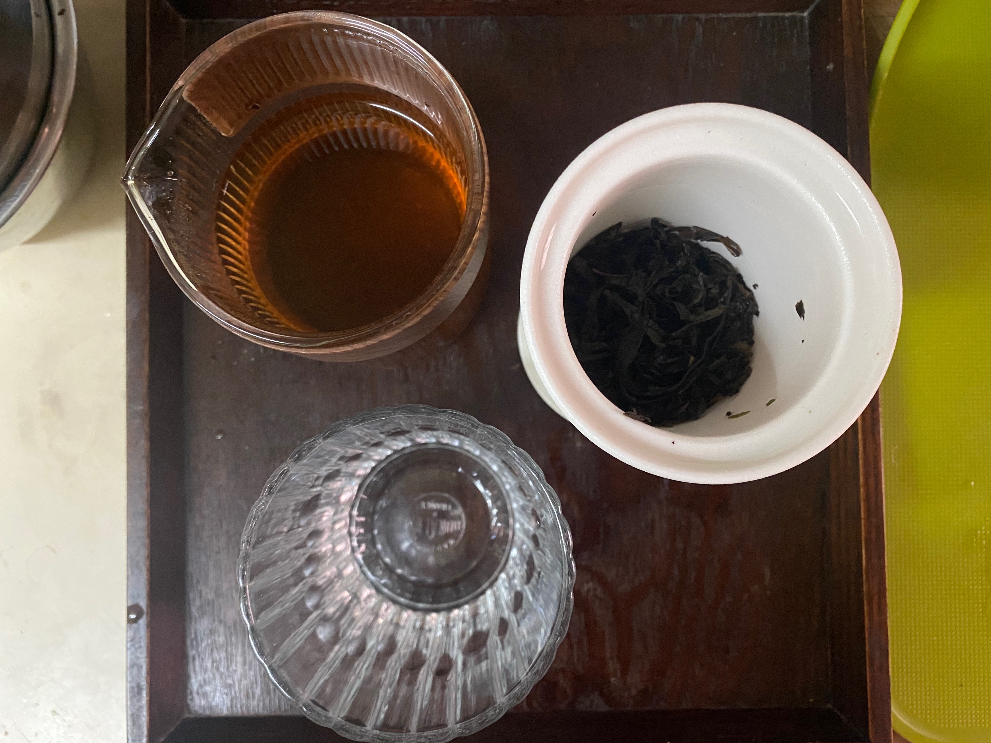 果香凤梨乌龙茶的做法 步骤1