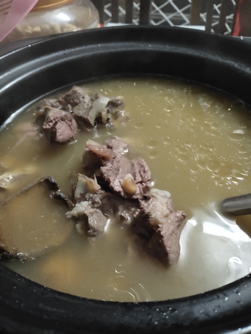 猪骨三豆祛湿汤的做法