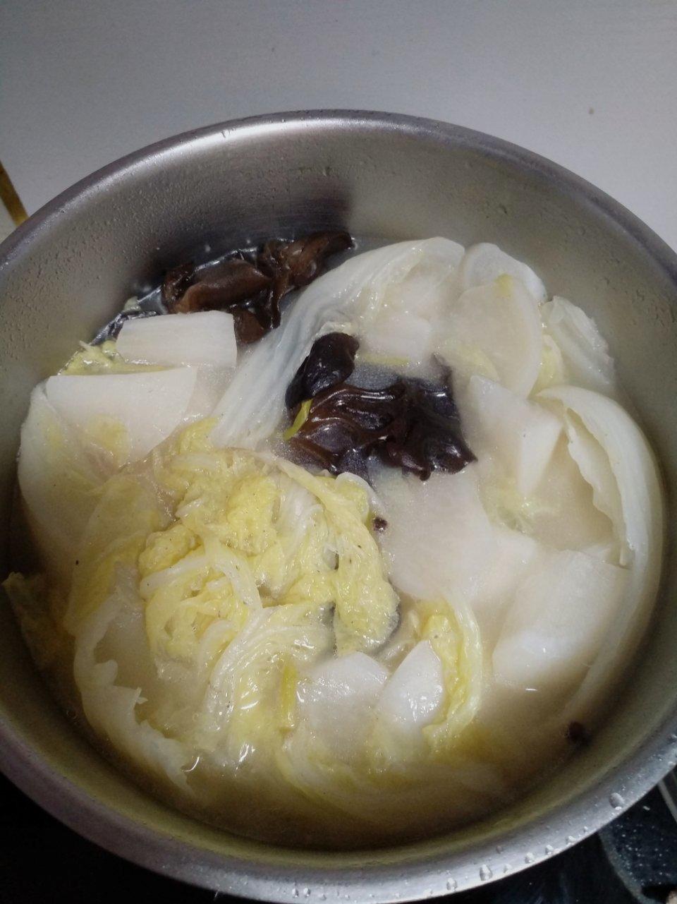 排骨玉米胡萝卜汤