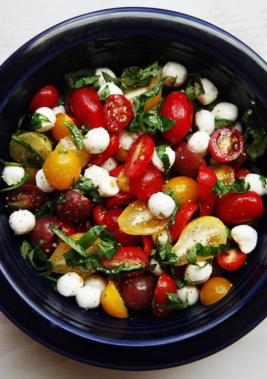 番茄马苏里拉沙拉 - Cherry Tomato and Mozzarella Salad的做法