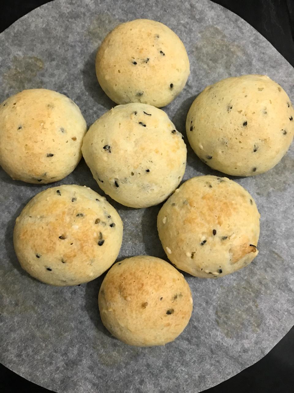 黑芝麻麻薯面包