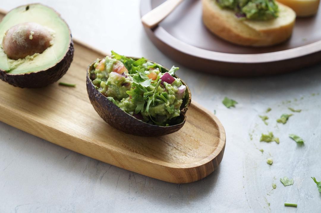牛油果沙拉酱墨西哥传统guacamole