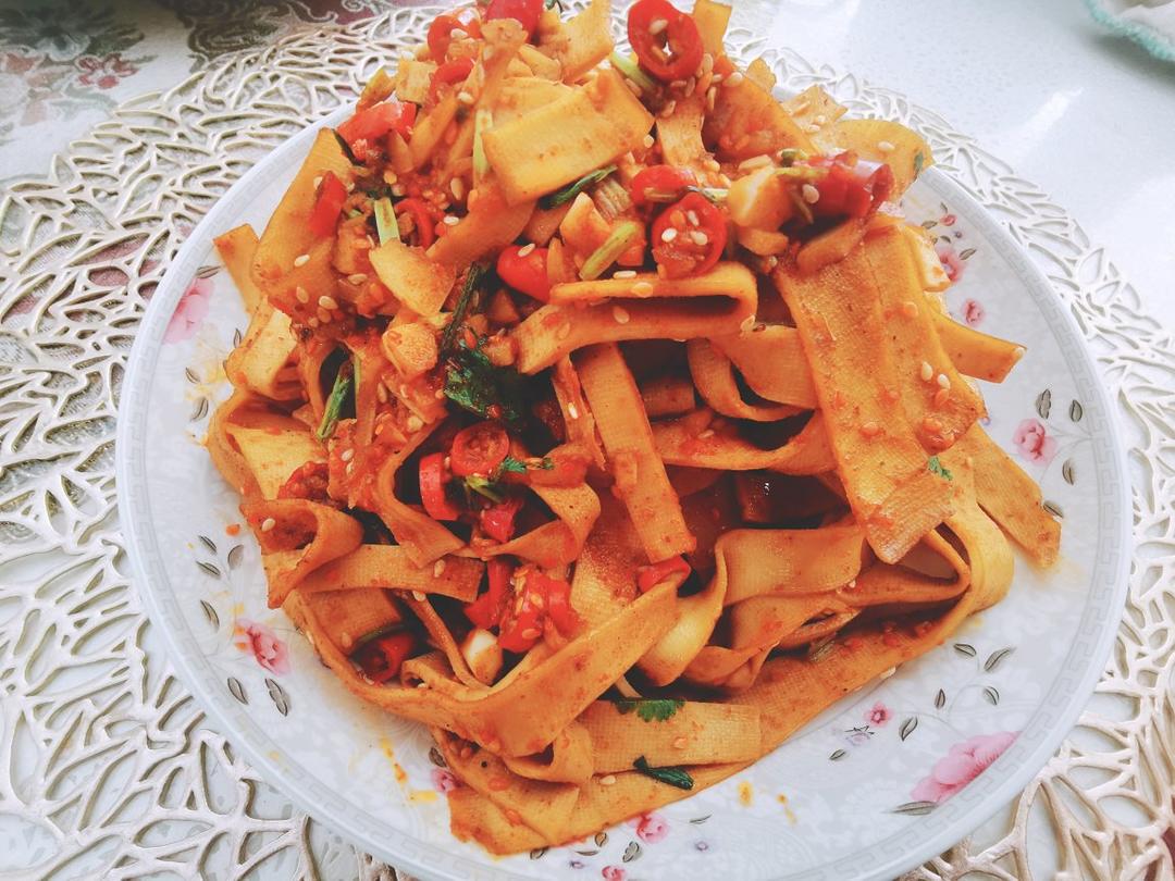 ‼️比辣条还好吃百倍〰️香辣豆皮✅零厨艺