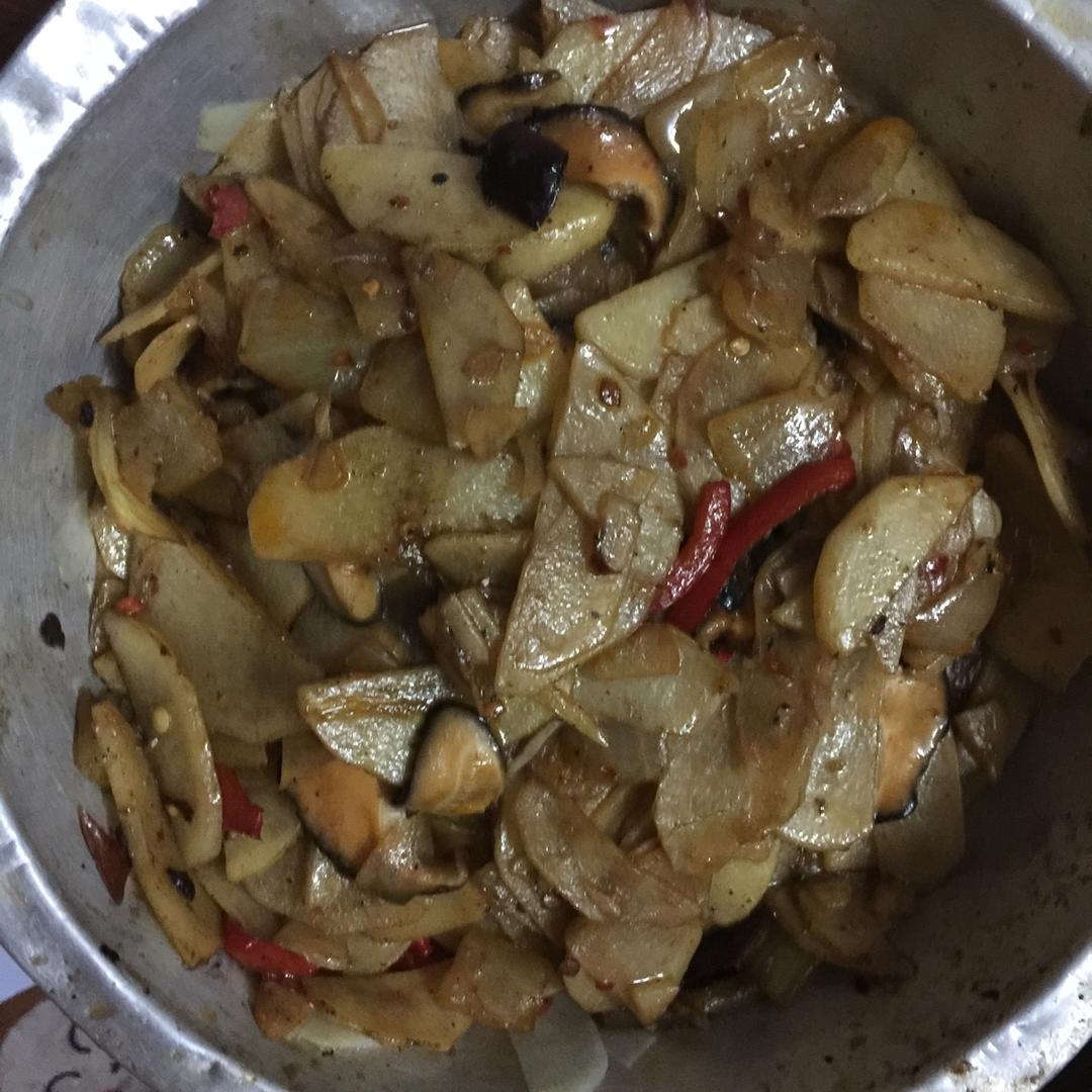 孜然洋葱土豆片