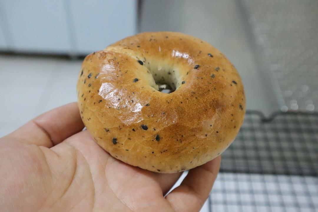 原味贝果🥯/黑芝麻贝果🥯