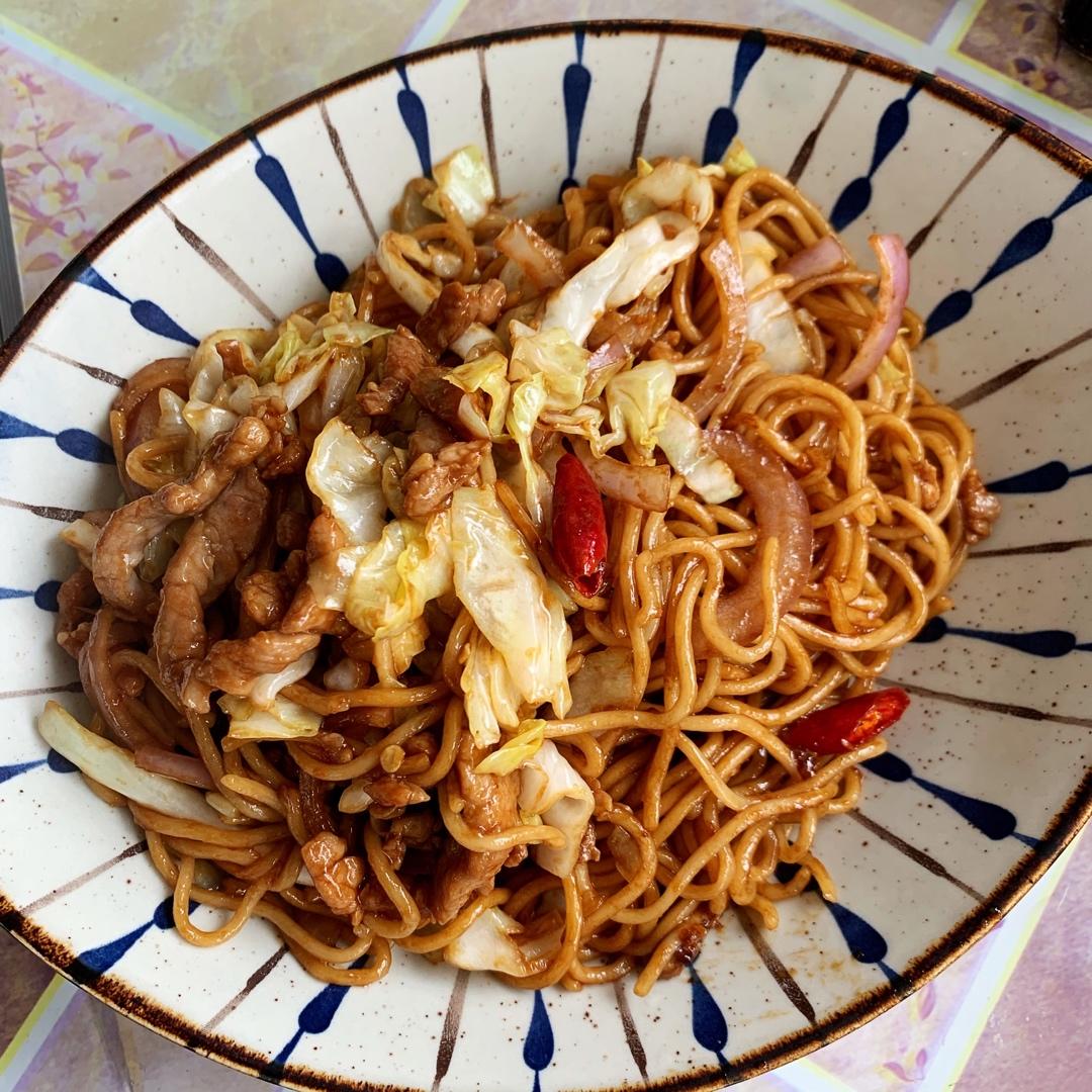 肉丝炒面