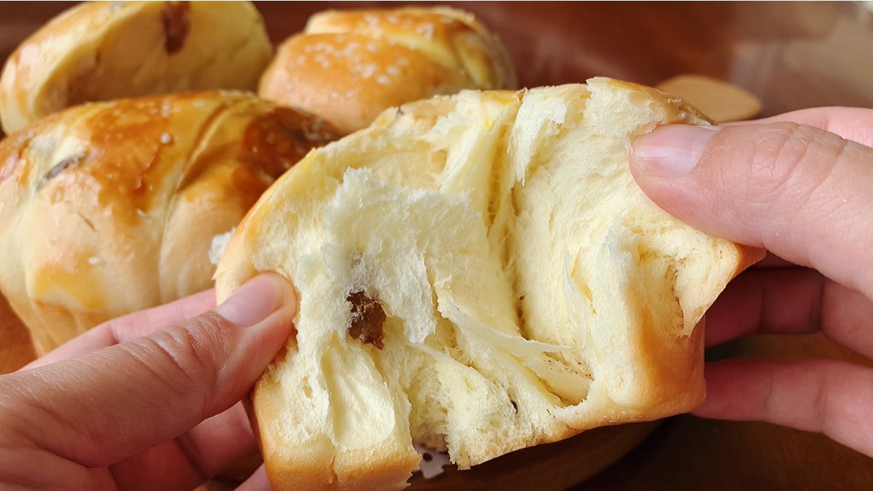 蒸出来的无水拉丝大面包的做法