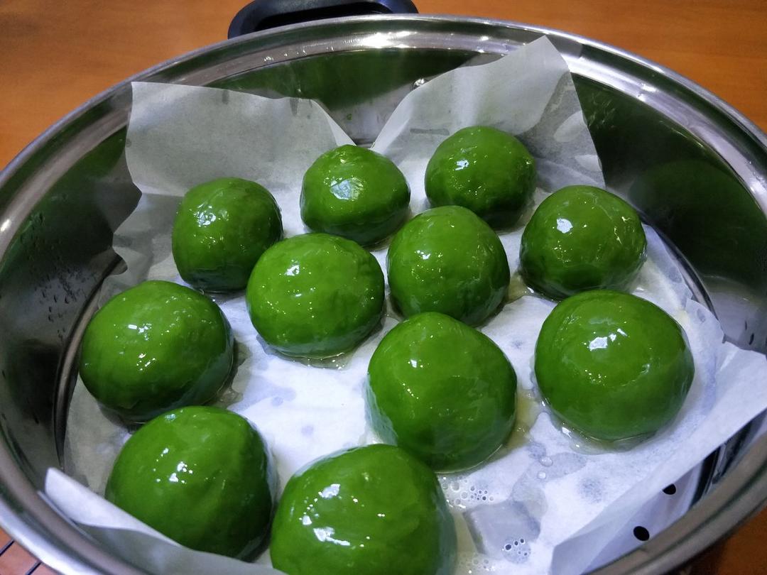 青团（咸蛋黄肉松馅）