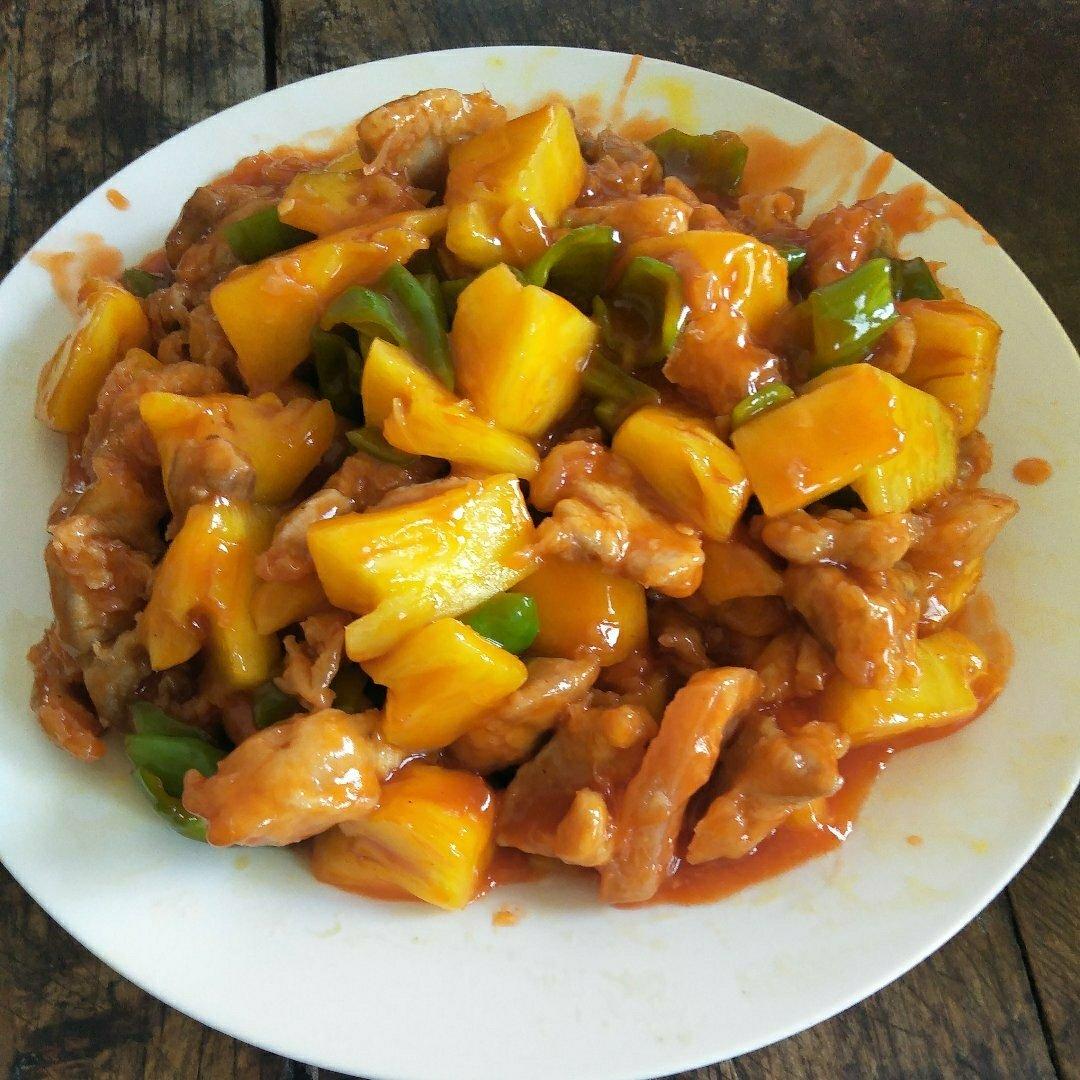 菠萝咕噜肉