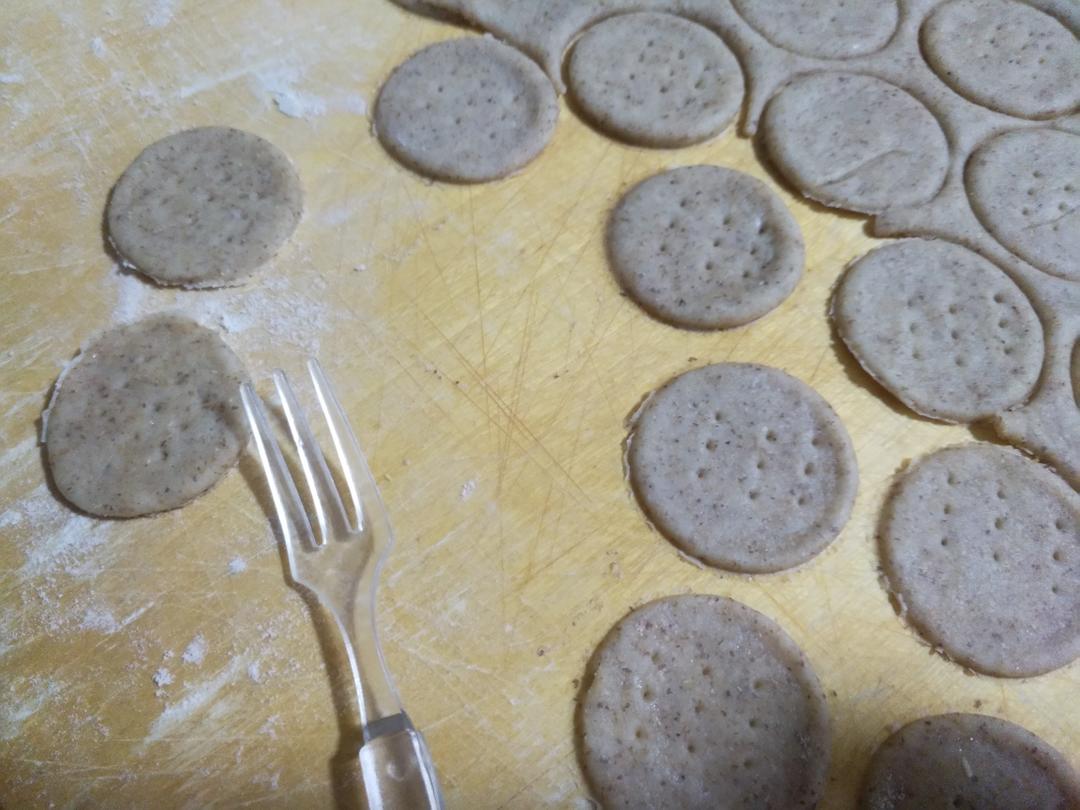 全麦饼干（简单低脂健康）