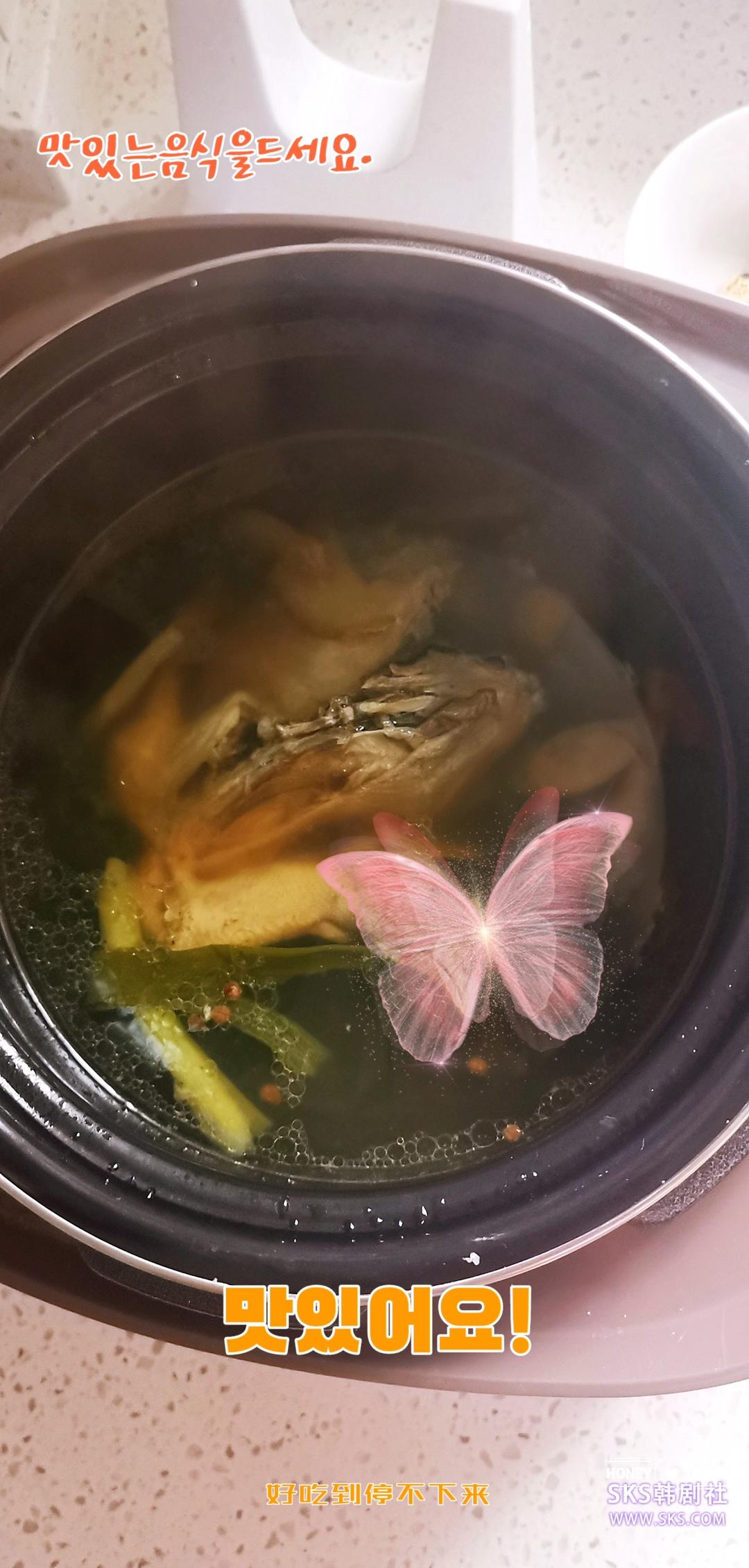 香菇炖整鸡（高压锅版）