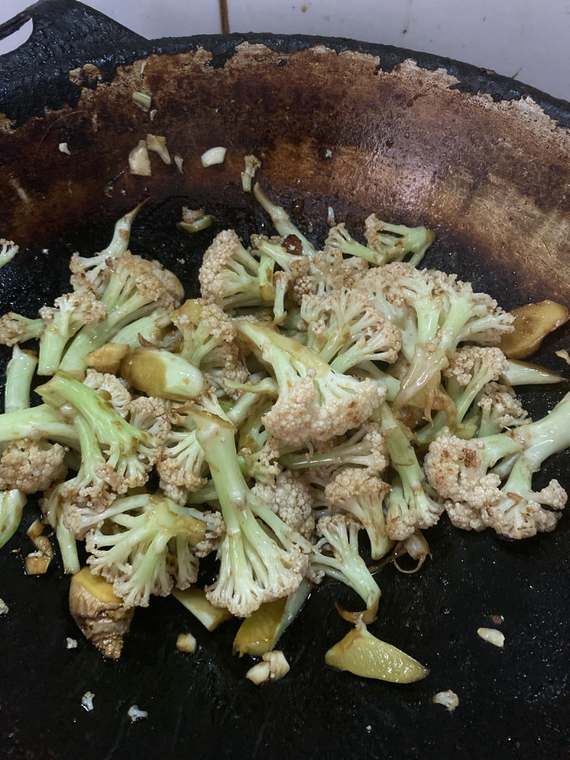 和饭店一个味道的干锅花菜