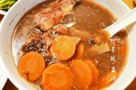 粉葛赤小豆鲮鱼汤，清热下火，祛湿润燥