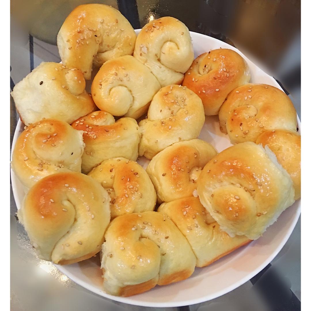 脆底蜂蜜小面包