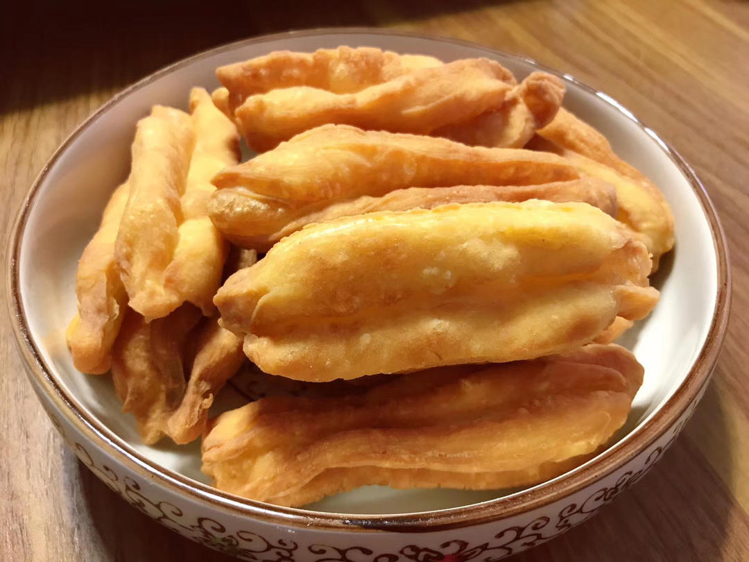 家庭版自制油条的做法