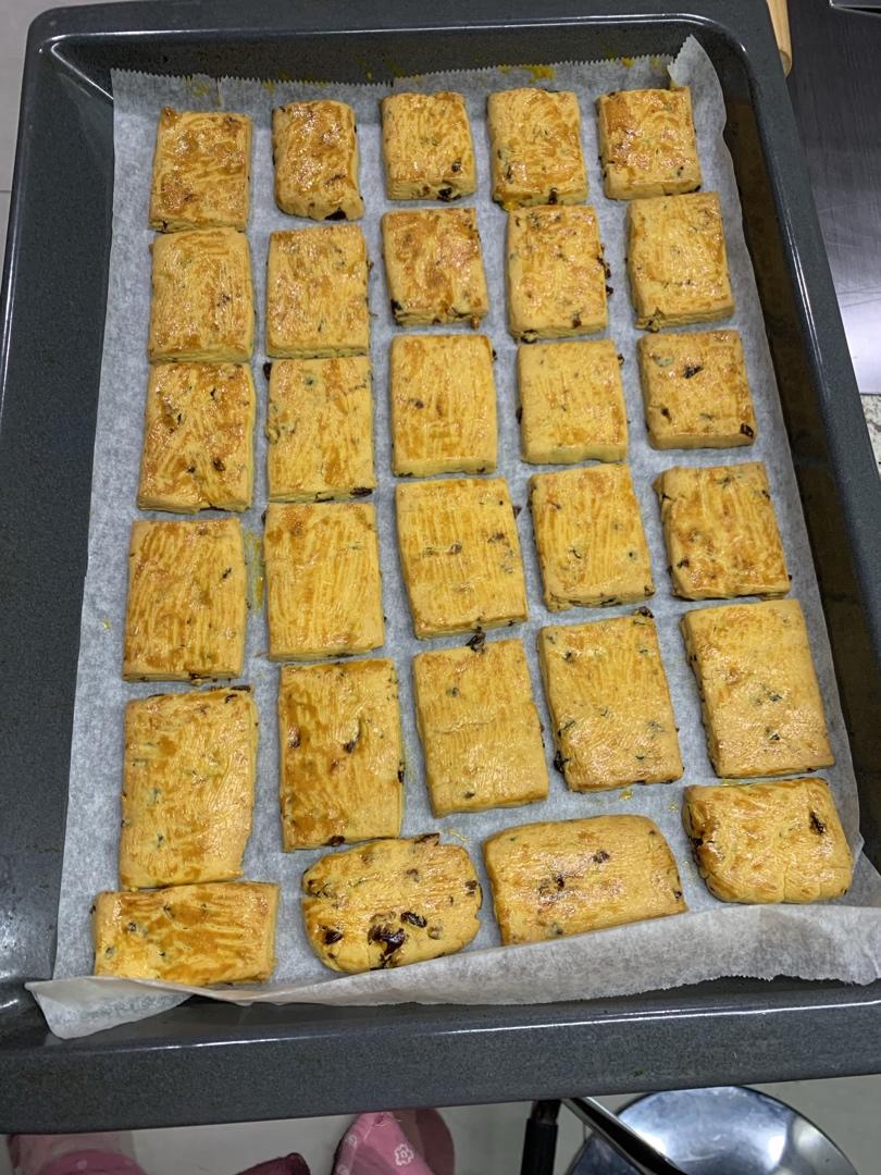 葡萄奶酥(超酥香的饼干)