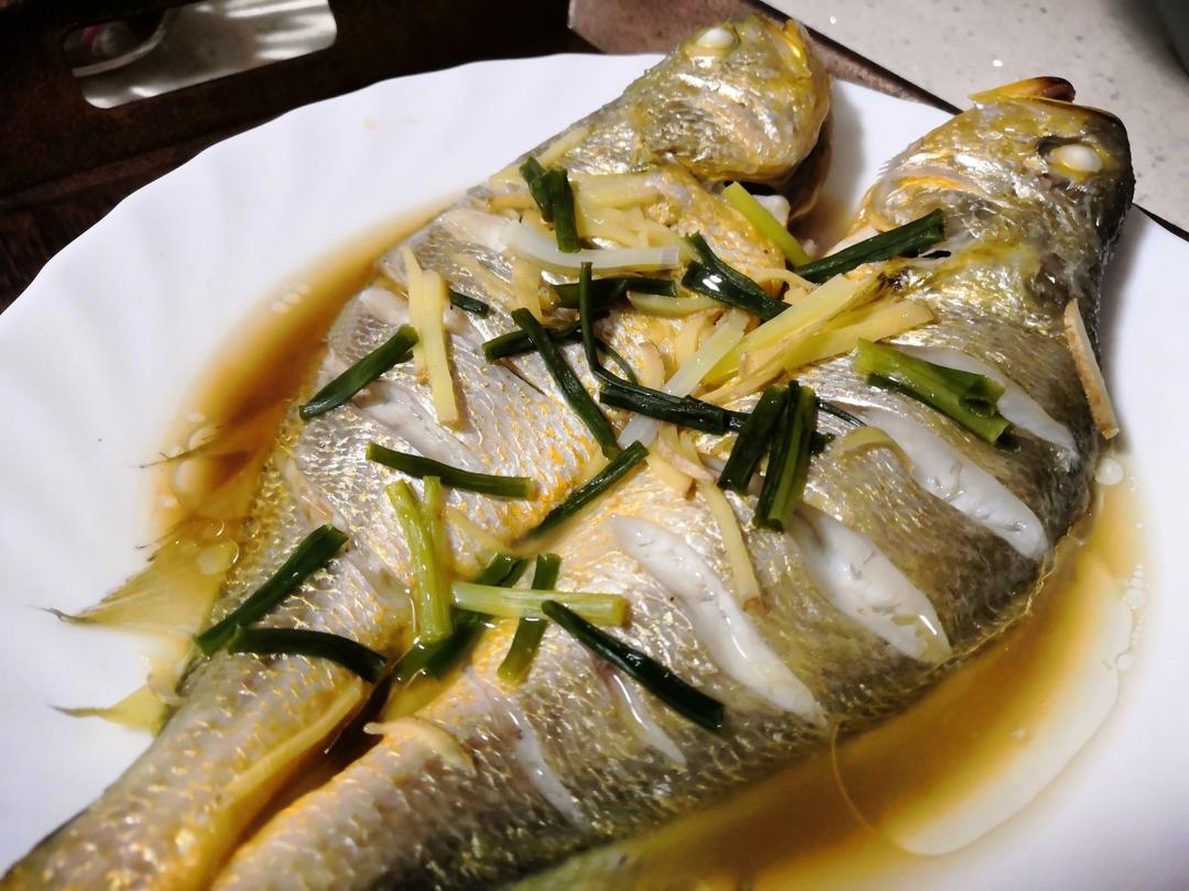 清蒸大黄鱼的做法